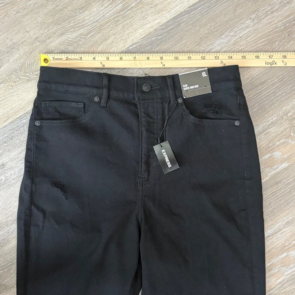 Express Slim Super High Rise Distressed Straight Leg Black Jeans 6L NWT